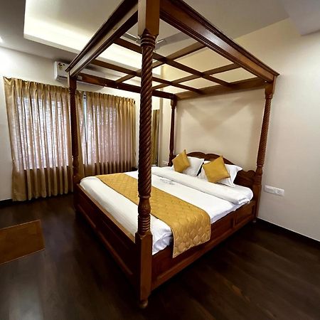 Heritage Residency - Royal Camping Club, Panhala Номер фото