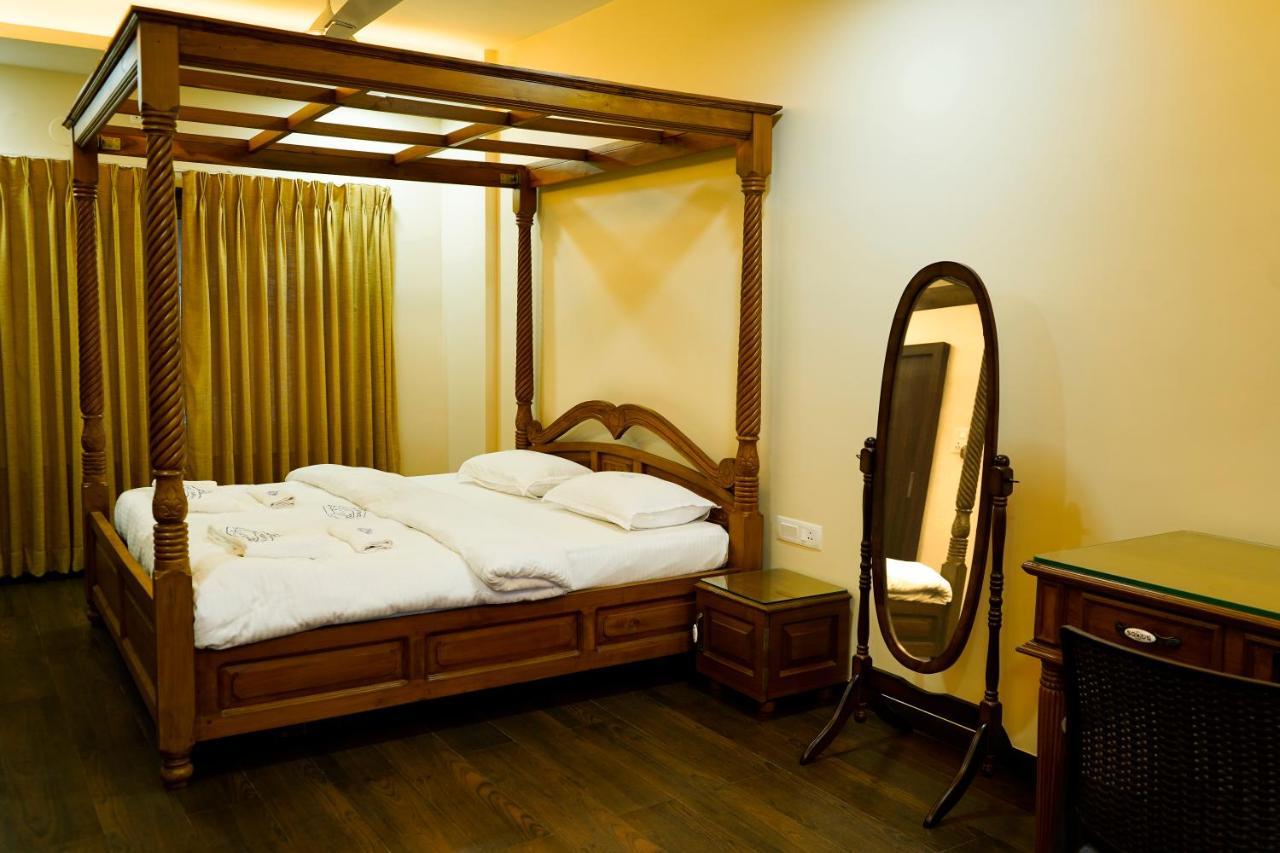 Heritage Residency - Royal Camping Club, Panhala Экстерьер фото